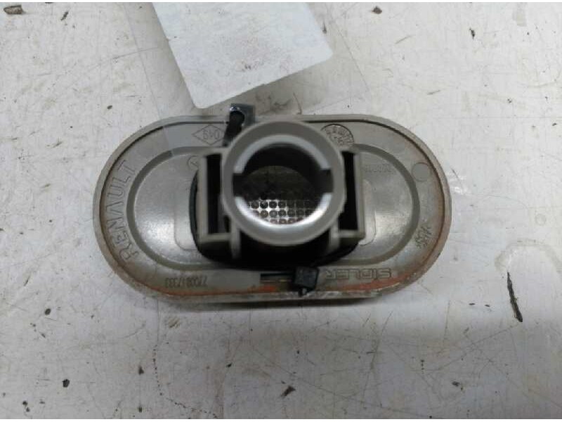 Recambio de piloto lateral izquierdo para renault kangoo (f/kc0) alize referencia OEM IAM 7700847333  