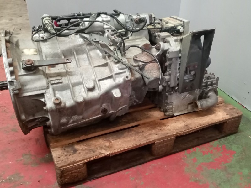 Recambio de caja cambios para volvo b12 referencia OEM IAM G8EGS 3190003 71000265