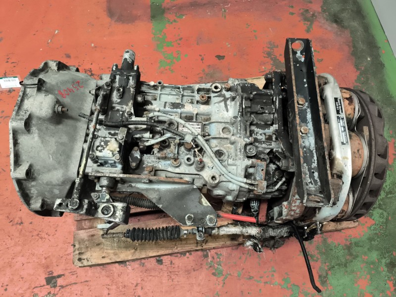 Recambio de caja cambios para man 16.360 h0cl referencia OEM IAM 6S150C 1304052282 81320026638
