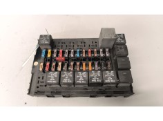 Recambio de caja reles / fusibles para iveco eurocargo 5.9 diesel referencia OEM IAM 98487769  