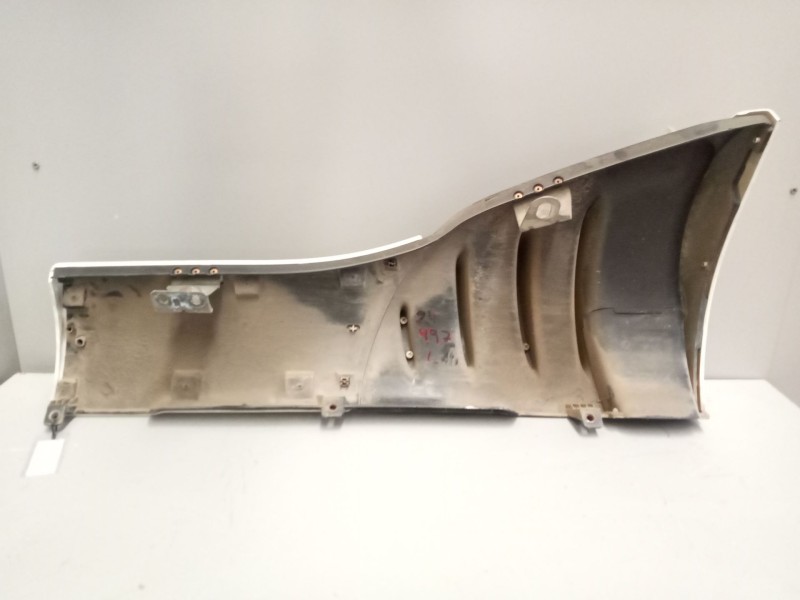 Recambio de deflector izquierdo para iveco stralis (as) 12.9 diesel referencia OEM IAM 5801552904  