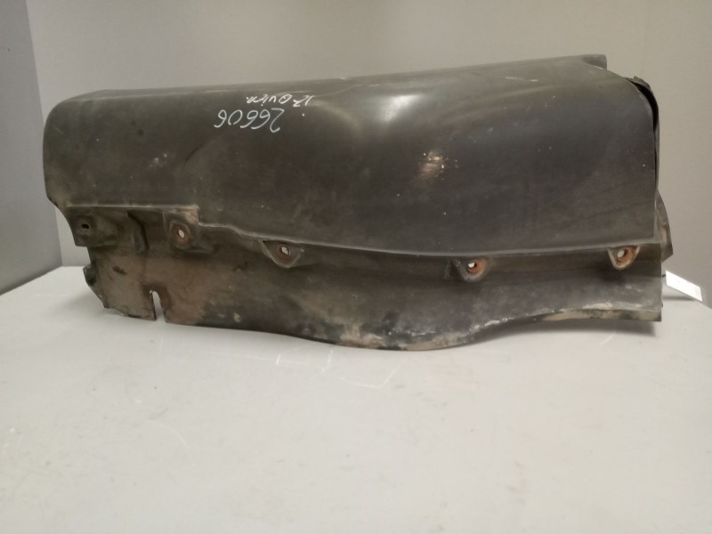 Recambio de guardabarros delantero izquierdo para renault premium lander fg 4x2 corto referencia OEM IAM 5010578799  
