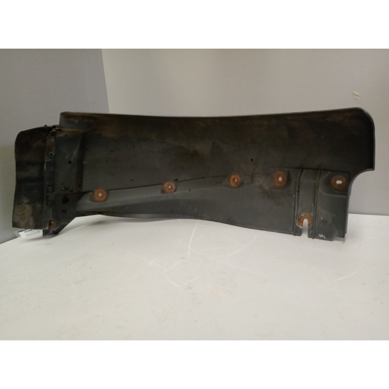 Recambio de guardabarros delantero izquierdo para renault premium lander fg 4x2 corto referencia OEM IAM 5010578799  