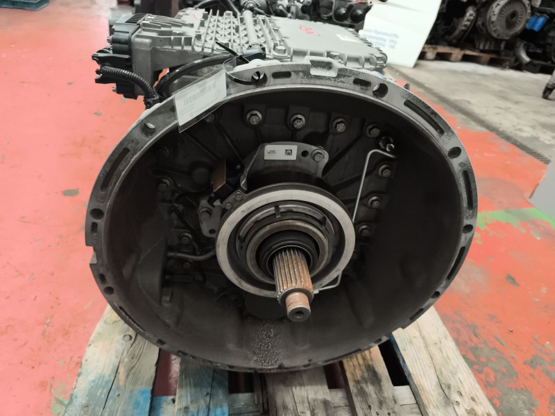 Recambio de caja cambios para renault serie t 12.8 diesel referencia OEM IAM AT2612F 60150801 1100928763