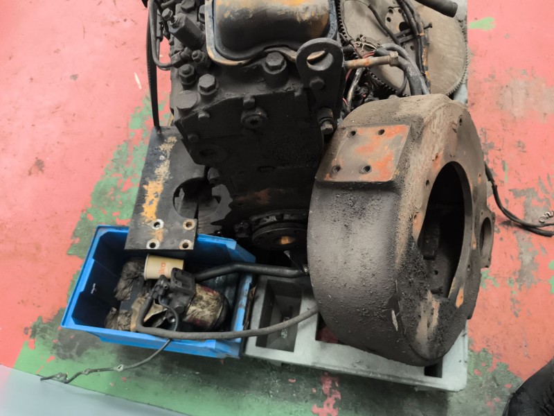 Recambio de despiece motor para perkins .. ... referencia OEM IAM 4236  