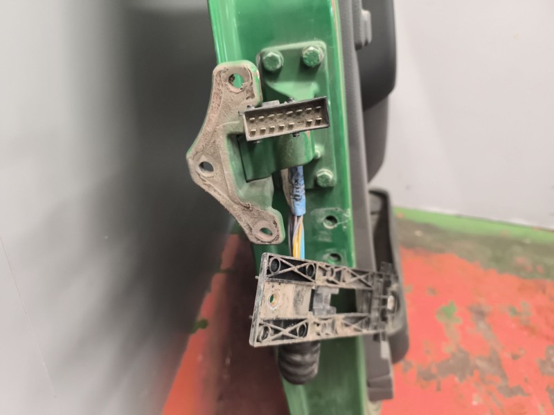 Recambio de puerta delantera derecha para daf serie lf45.xxx desde 06 referencia OEM IAM 1400741  