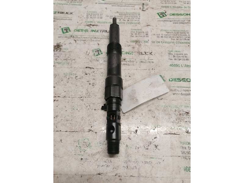 Recambio de inyector para ford mondeo berlina (ge) 2.0 tdci cat referencia OEM IAM 3S7Q9K546BB 7C35FB98B5756B4B 