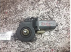 Recambio de motor elevalunas delantero derecho para ford fiesta (cbk) ambiente referencia OEM IAM 0130821939 2 PINS  2