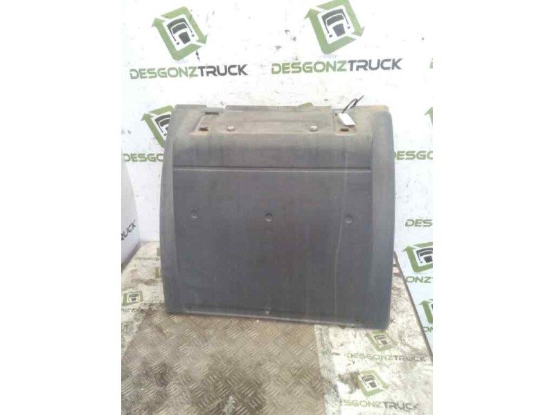 Recambio de guardabarros trasero derecho para man tgx 18.xxx fg / 4x2 bl xl referencia OEM IAM DELANTERO  