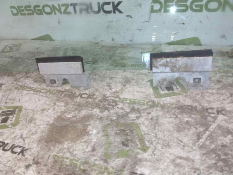 Recambio de luna delantera izquierda para man tgx 18.xxx fg / 4x2 bl xl referencia OEM IAM 81626450035  