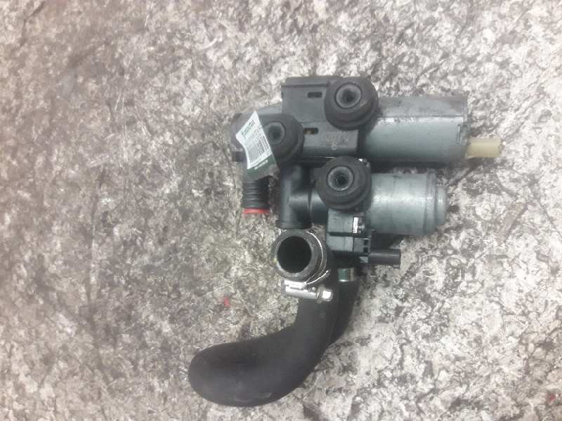 Recambio de valvula intercambio de calefaccion para bmw serie 3 berlina (e46) 320d referencia OEM IAM 64118369807 1147412149 