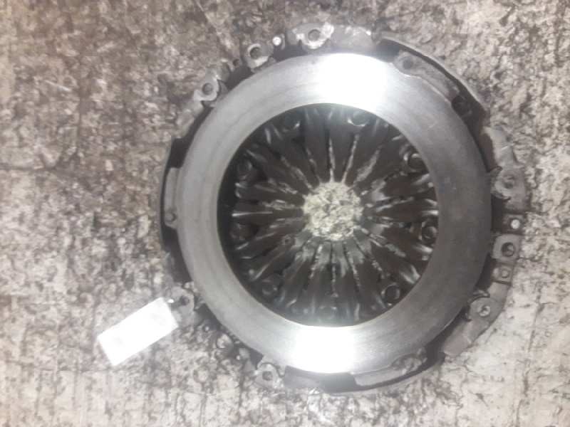 Recambio de kit embrague para renault master combi desde ´98 2.5 diesel referencia OEM IAM 8200900112  