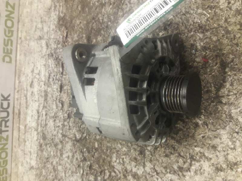 Recambio de alternador para renault master combi desde ´98 2.5 diesel referencia OEM IAM 8EL011710561 SG12B071 