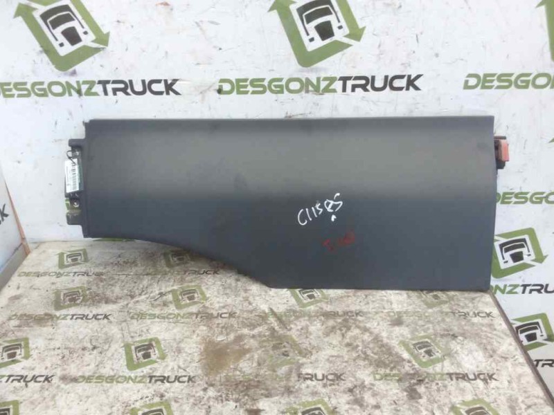 Recambio de moldura trasera cabina para man tg - a 18.xxx 10.5 diesel referencia OEM IAM IZQUIERDA  