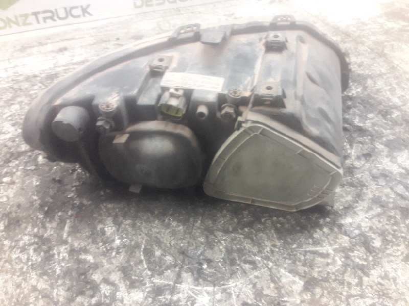 Recambio de faro izquierdo para chrysler voyager (rg) 2.5 crd lx referencia OEM IAM   