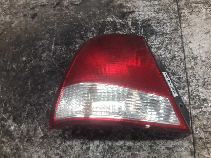 Recambio de piloto trasero izquierdo para hyundai accent (lc) crdi gl referencia OEM IAM   