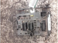 Recambio de caja reles / fusibles para peugeot 206 berlina e-music referencia OEM IAM 9657608880 44696601 