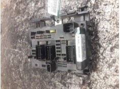 Recambio de caja reles / fusibles para peugeot 206 berlina e-music referencia OEM IAM 9657608880 44696601  2