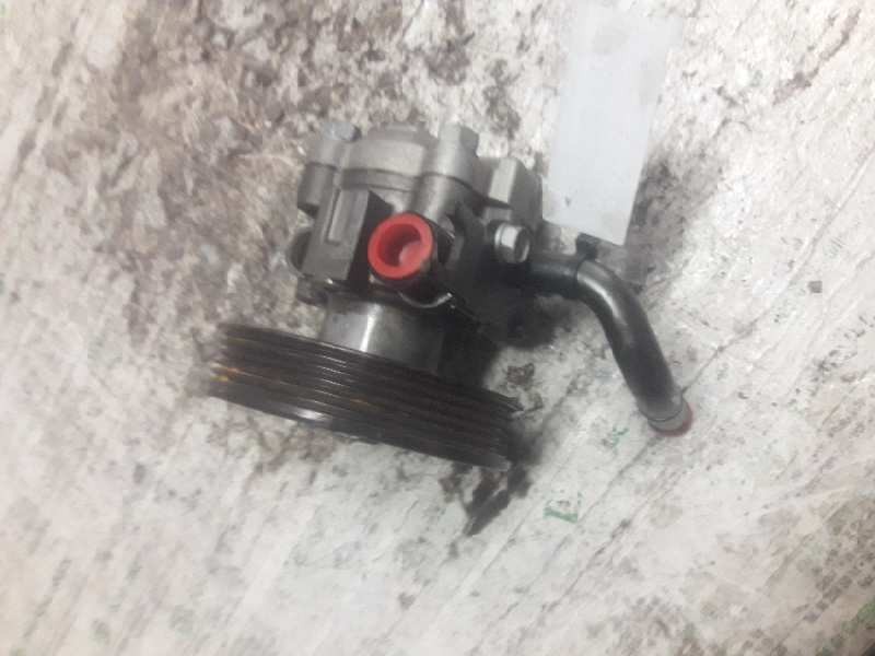 Recambio de bomba servodireccion para kia carnival 2.9 crdi vgt concept referencia OEM IAM   