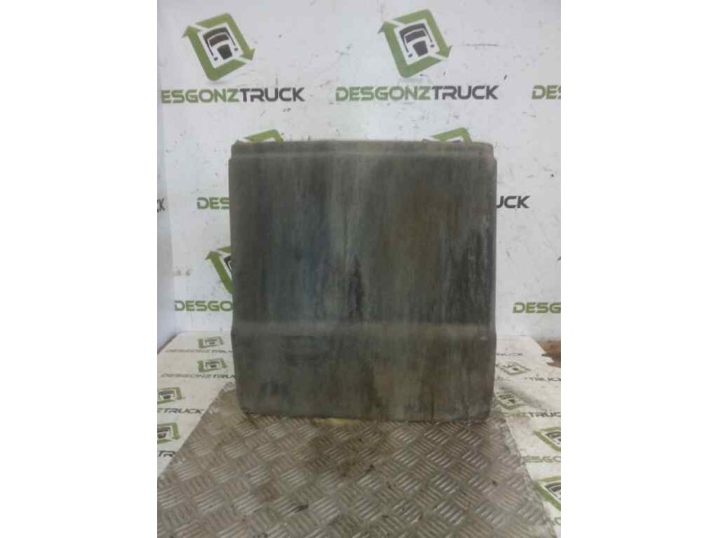 Recambio de guardabarros delantero izquierdo para pegaso trucks serie 1200 1215.10 referencia OEM IAM   