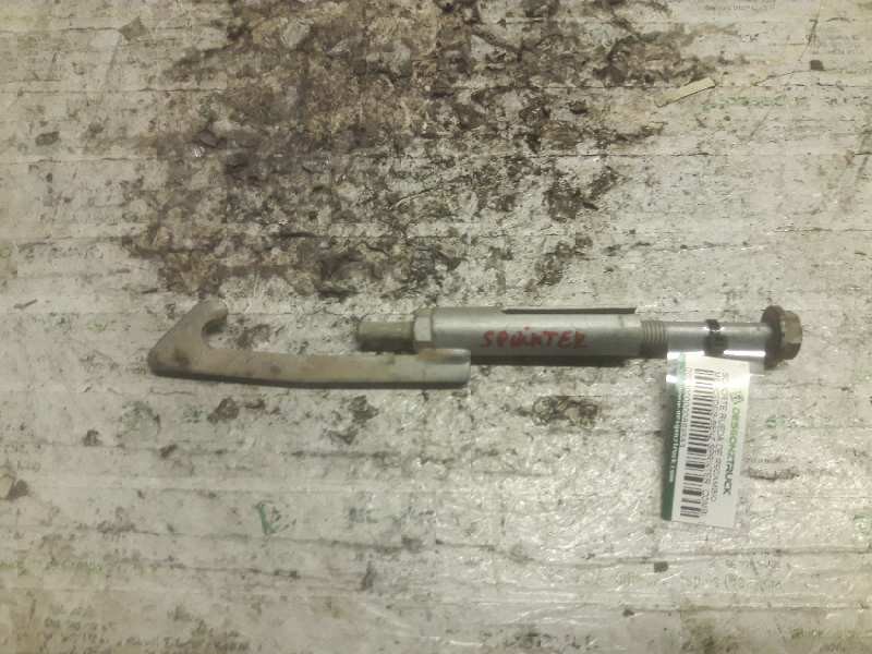 Recambio de soporte rueda de recambio para mercedes sprinter (w901,w903) combi referencia OEM IAM   