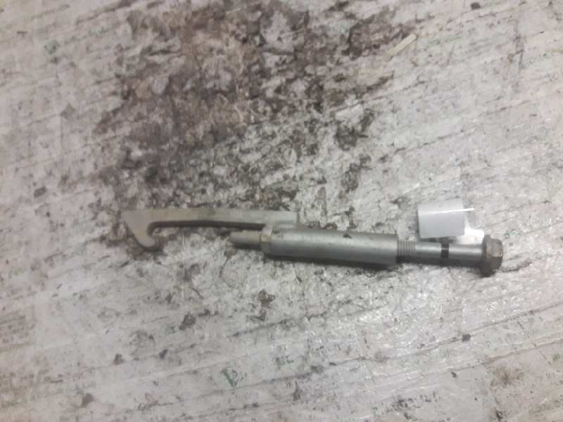 Recambio de soporte rueda de recambio para mercedes sprinter (w901,w903) combi referencia OEM IAM   