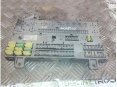 Recambio de caja reles / fusibles para volvo fh xxx fg 4x2 std/med corto referencia OEM IAM 20476480  