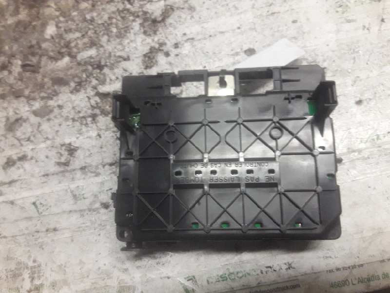 Recambio de caja reles / fusibles para citroen berlingo referencia OEM IAM 9643498980 T118470002E BSM