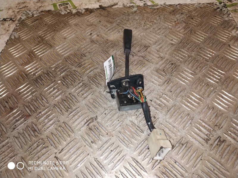 Recambio de mando luces para nissan trucks l80.09 l80-88 referencia OEM IAM   