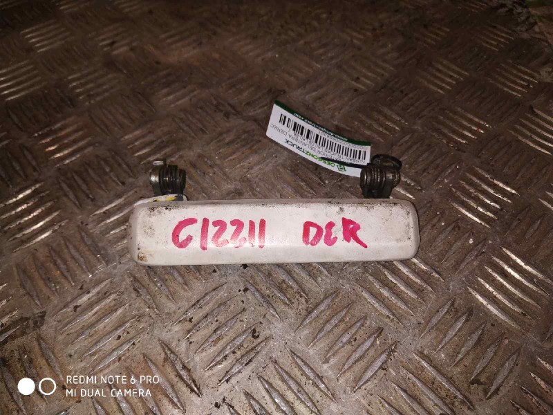 Recambio de maneta exterior delantera derecha para nissan trucks l80.09 l80-88 referencia OEM IAM   