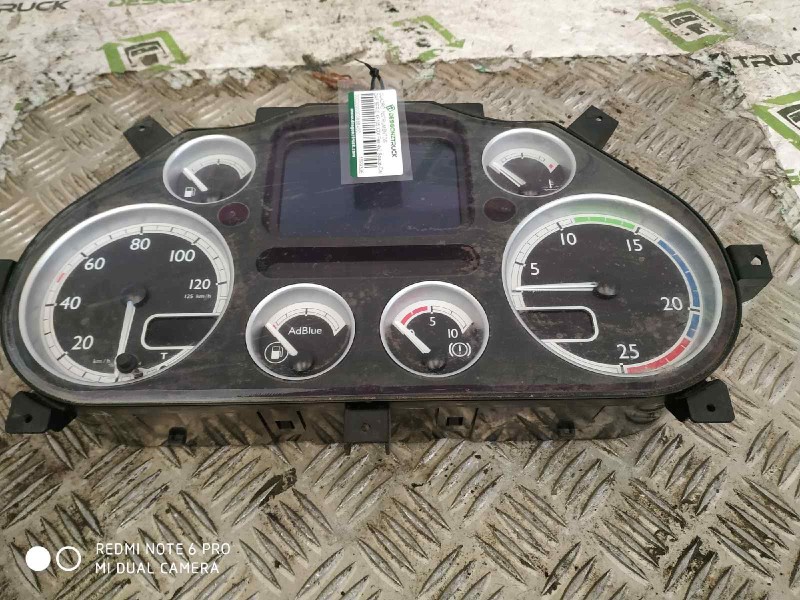 Recambio de cuadro instrumentos para daf serie xf105.xxx fsa 4x2 space-cab referencia OEM IAM 1699396  