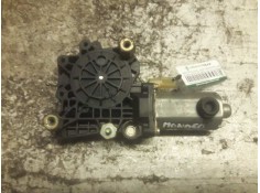 Recambio de motor elevalunas delantero derecho para ford mondeo berlina (gd) ambiente referencia OEM IAM 0130821681 2 PINS 