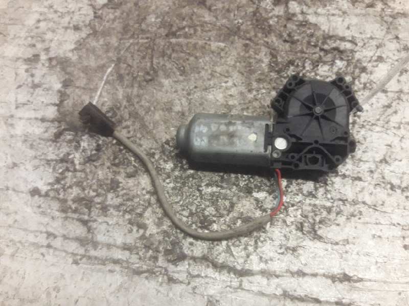 Recambio de motor elevalunas trasero derecho para nissan primera berlina (p11) referencia OEM IAM  2 PINS 