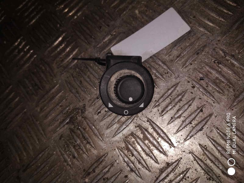 Recambio de mando retrovisor para renault hr xxx.18/26 premium 01 referencia OEM IAM 5010271228  