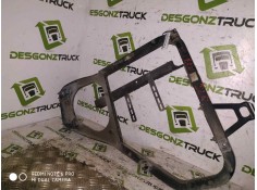 Recambio de soporte para volvo fm 12 2002  fsa  std 4x2 corto referencia OEM IAM IZQUIERDO SOPORTE GUARDABARROS DELANTERO IZQUIE