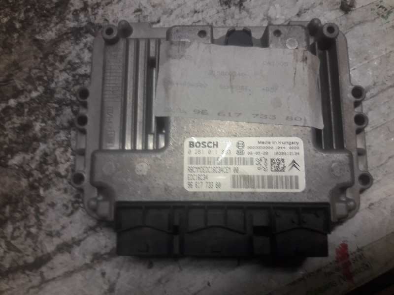 Recambio de centralita motor uce para citroen c4 berlina lx referencia OEM IAM 0281011863 9661773380 9653958980