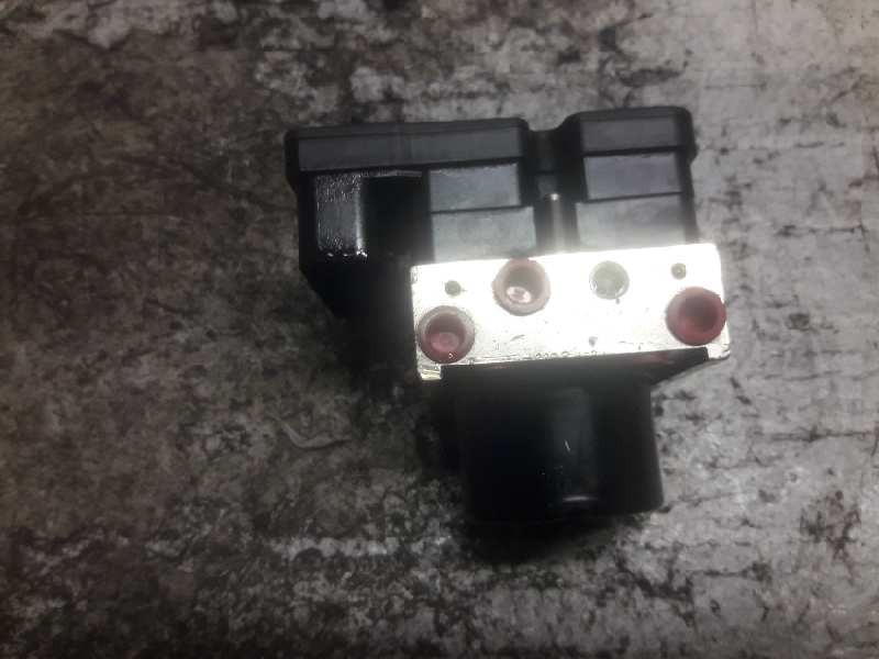 Recambio de abs para ford focus berlina (cap) ambiente (d) referencia OEM IAM 3M512M110BA 10020700714 10097001243