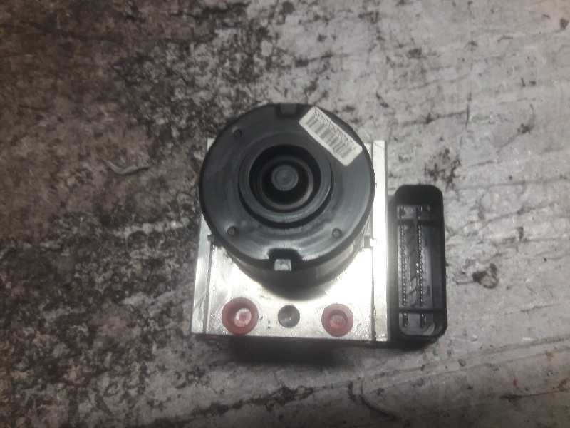 Recambio de abs para ford focus berlina (cap) ambiente (d) referencia OEM IAM 3M512M110BA 10020700714 10097001243