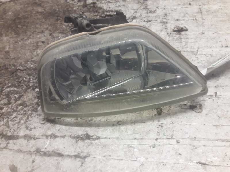 Recambio de faro antiniebla izquierdo para ford focus berlina (cak) ghia referencia OEM IAM 2M5115201AH 2 PINS 