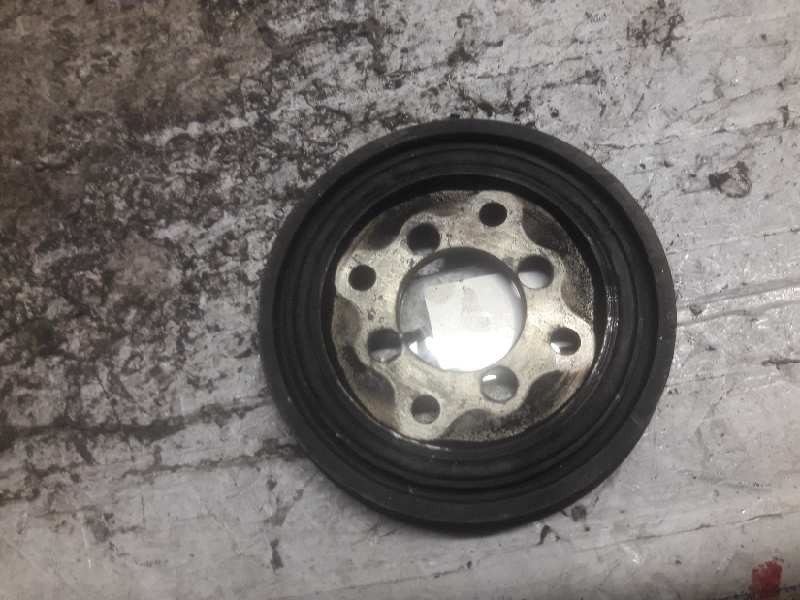 Recambio de polea cigueñal para ford fiesta berlina básico referencia OEM IAM 96FF6B319AA  