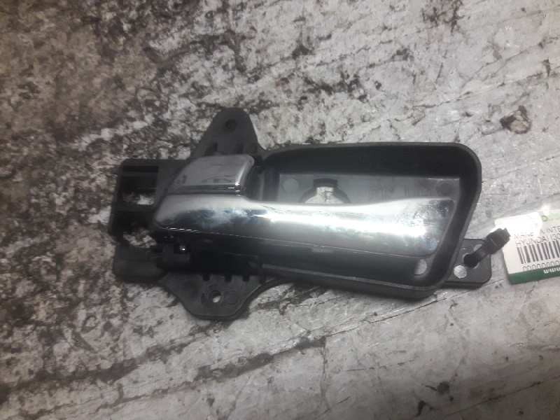 Recambio de maneta interior trasera izquierda para hyundai i30 referencia OEM IAM 82613FD000  