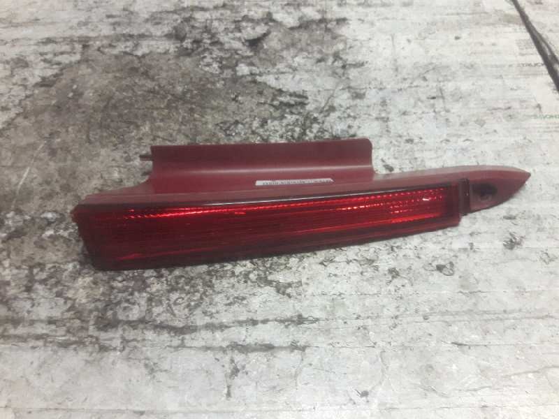 Recambio de piloto trasero derecho para citroen c4 berlina lx referencia OEM IAM 9655863780 SUPERIOR 