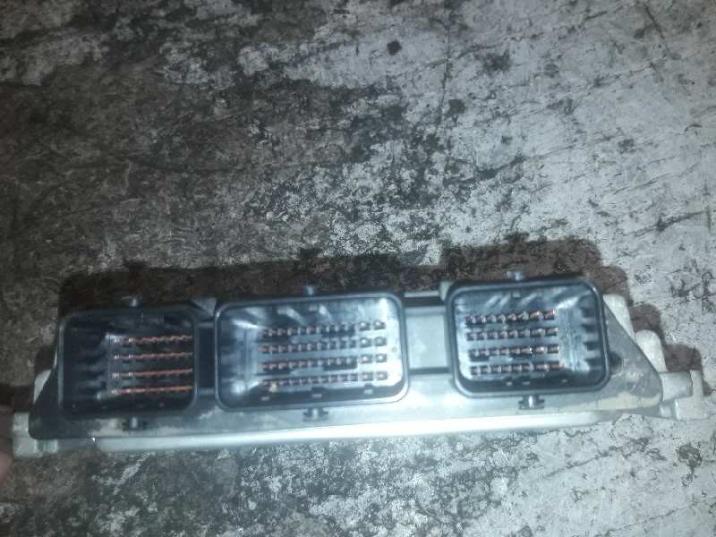 Recambio de centralita motor uce para citroen c4 berlina lx referencia OEM IAM 0281013331 9662213180 9653958980