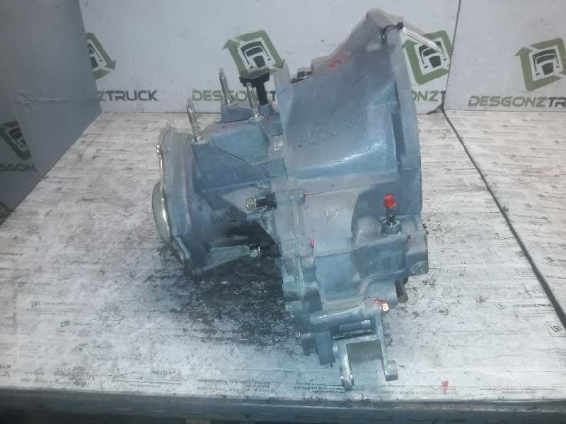 Recambio de caja cambios para ford fiesta berlina básico referencia OEM IAM 96WT7096DA  