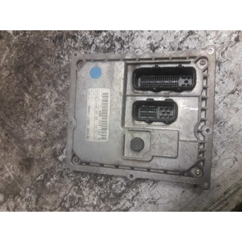 Recambio de centralita motor uce para smart fortwo coupe basis (66kw) (453.344) referencia OEM IAM 0261205004 0003107V006 692300