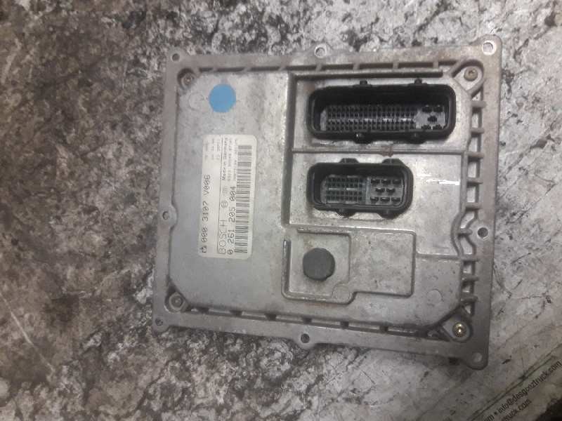 Recambio de centralita motor uce para smart fortwo coupe basis (66kw) (453.344) referencia OEM IAM 0261205004 0003107V006 692300