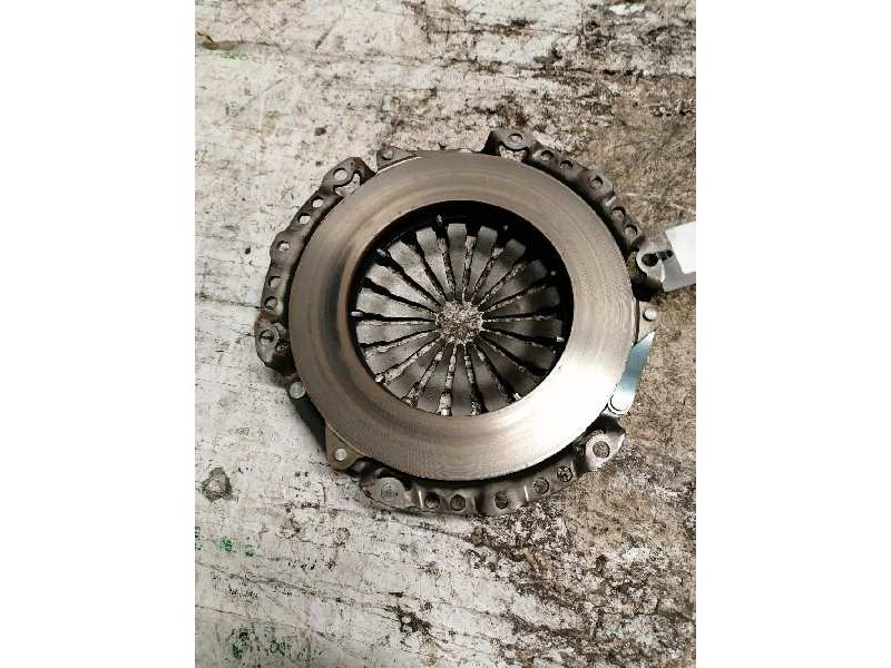 Recambio de kit embrague para citroen c3 1.4 16v stop&start referencia OEM IAM 320034510  