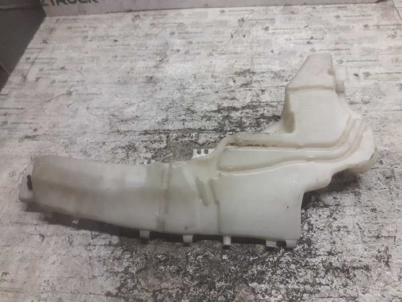 Recambio de deposito limpia para ford focus berlina (cap) ambiente (d) referencia OEM IAM 4M5113K163AG  