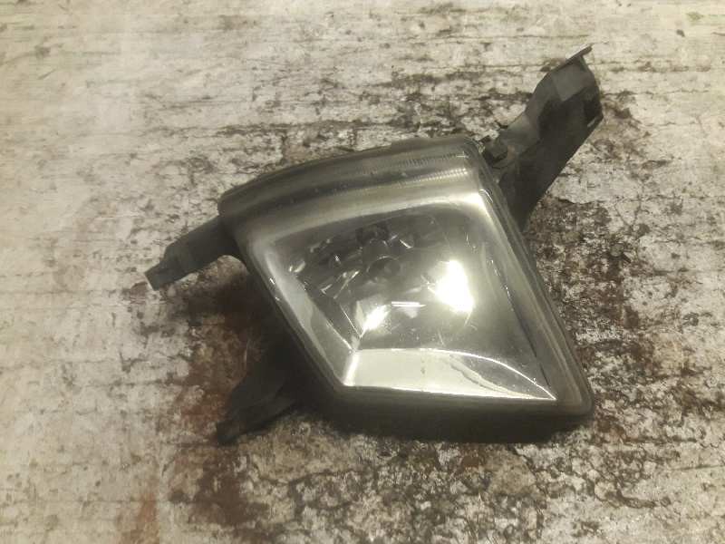 Recambio de faro antiniebla izquierdo para peugeot 407 st confort referencia OEM IAM  2 PINS 