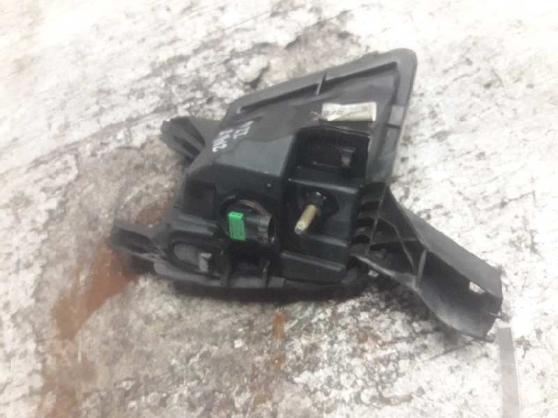 Recambio de faro antiniebla izquierdo para peugeot 407 st confort referencia OEM IAM  2 PINS 